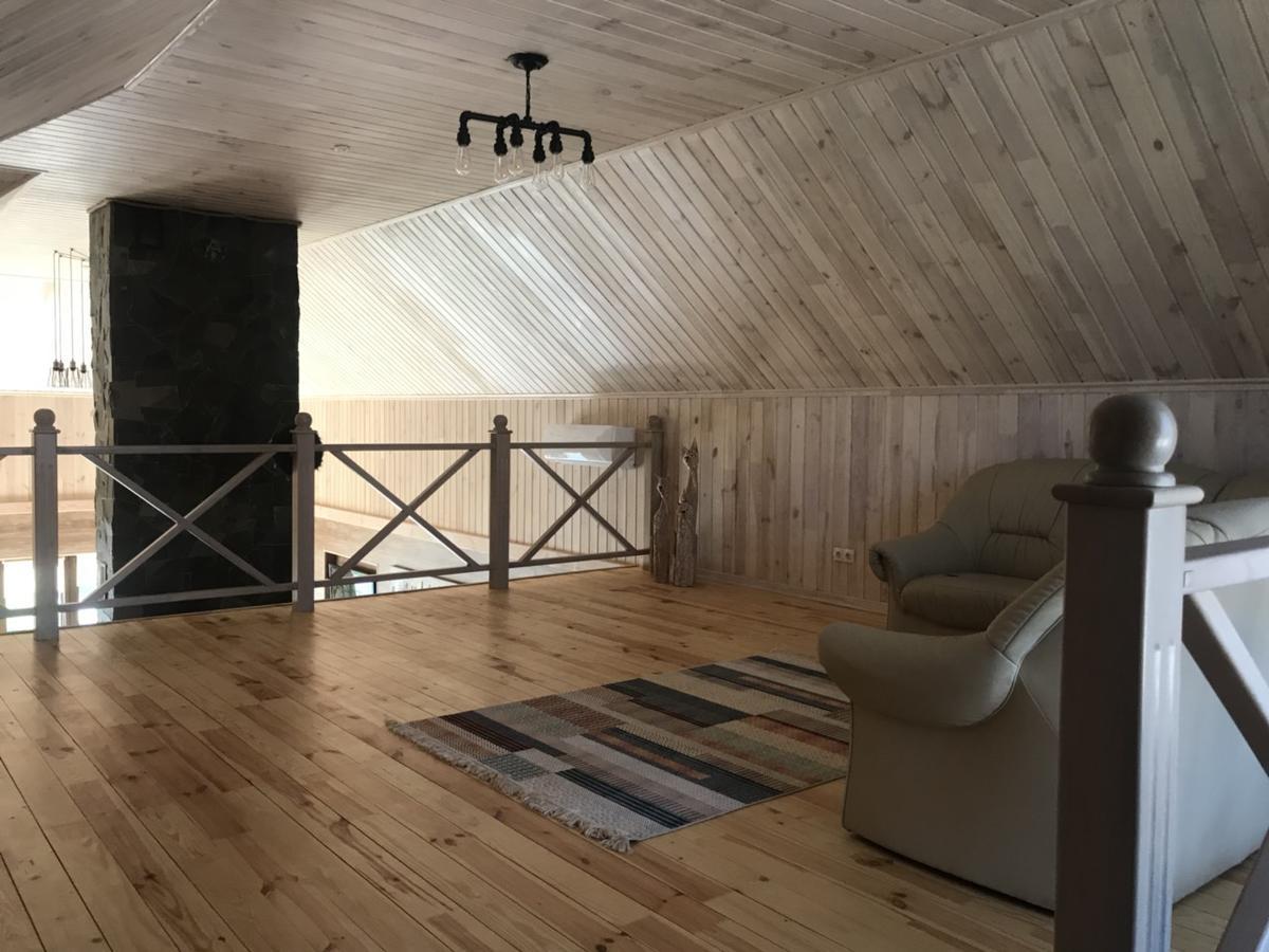 Готельно-Ресторанний Комплекс Прованс Парк Pochaiv Exterior foto